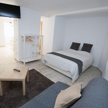 Es7Udio Apartment Пениш Екстериор снимка