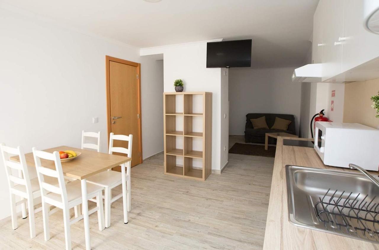 Es7Udio Apartment Пениш Екстериор снимка